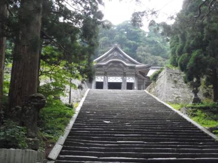 階段をあがると大神山神社