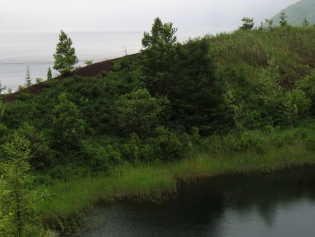 火口と洞爺湖を撮影してみたが構図はあまりよくないね