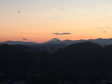 展望台から富士山をアップ