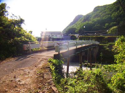 東山橋を渡って左へ行ってJR道場駅まで再び道路を歩く。本日もお疲れ様でした